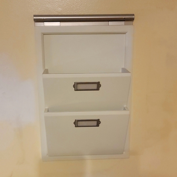 Pottery Barn Letter Bin.Off white.19